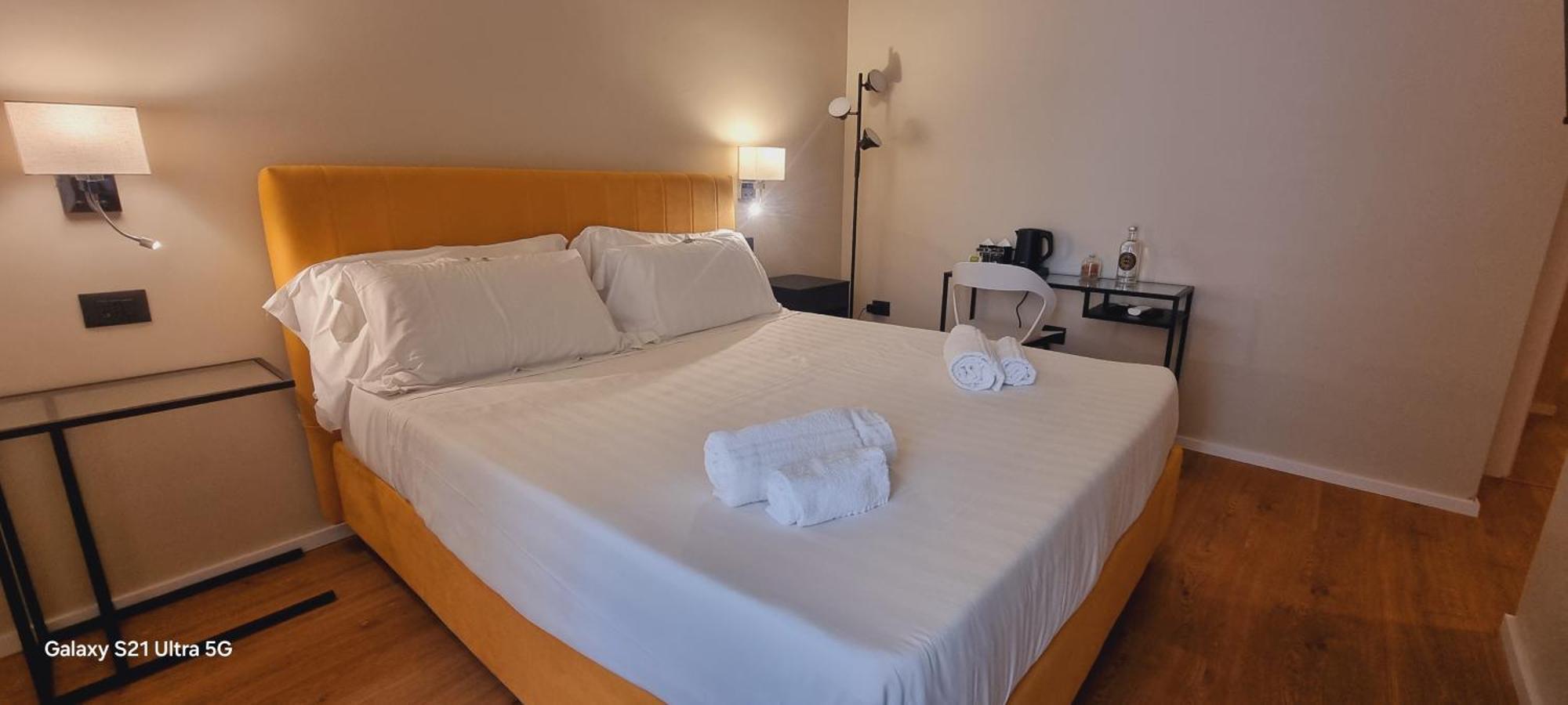 Eva Luxury Suite 卡利亚里 外观 照片