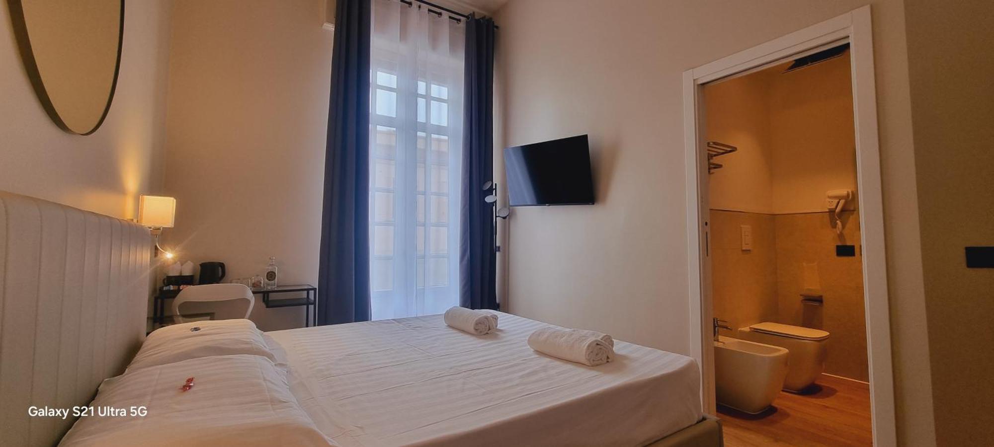 Eva Luxury Suite 卡利亚里 外观 照片