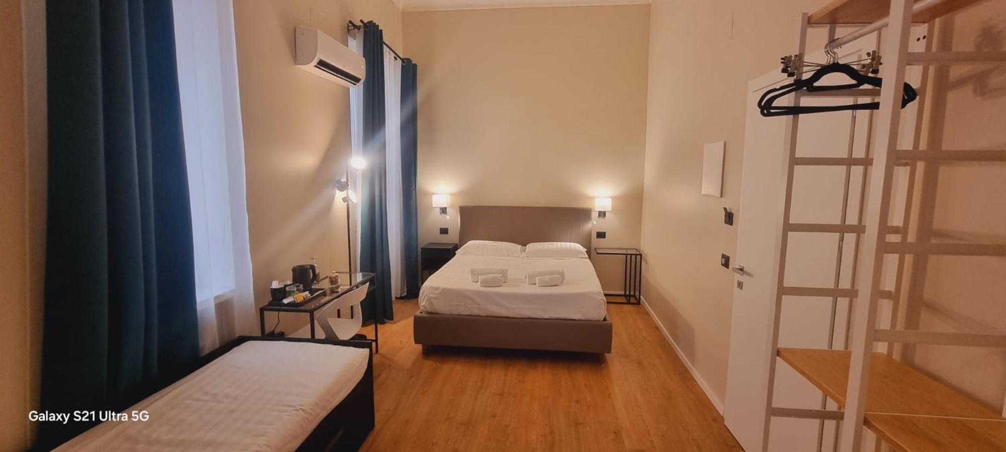 Eva Luxury Suite 卡利亚里 外观 照片
